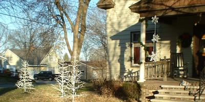 Holday decorations in Sauk Centre, 2006.