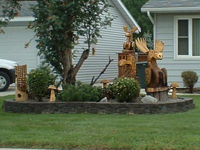 Cheerful moose sculptures in Sauk Centre